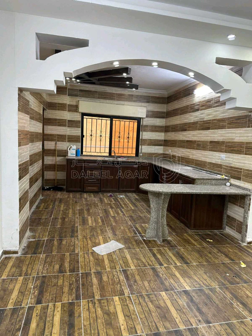 شقة في اربد خلف غرفه تجاره - 36,000 دأ - صورة 1