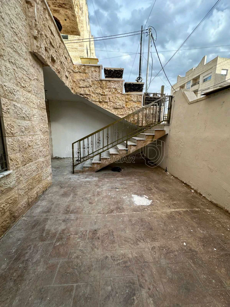 شقة في اربد خلف غرفه تجاره - 36,000 دأ - صورة 1