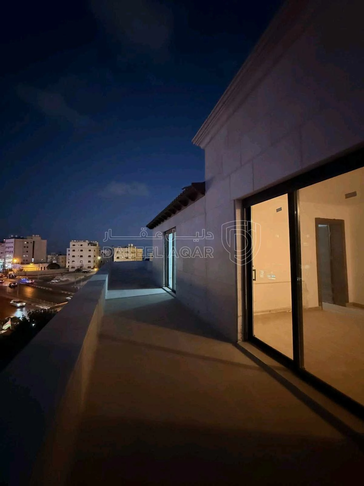 شقة في مطل ابو نصير  - 185,000 دأ - صورة 1