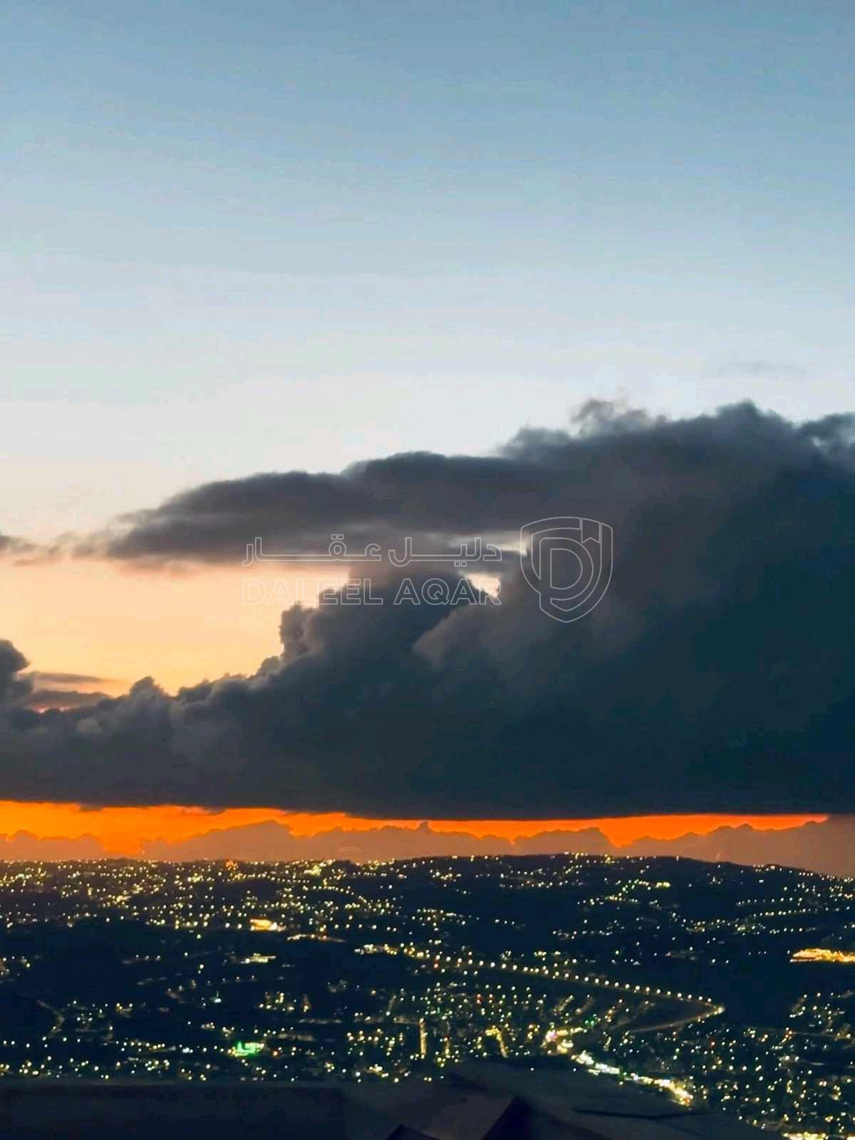 شقة في مطل ابو نصير  - 185,000 دأ - صورة 1