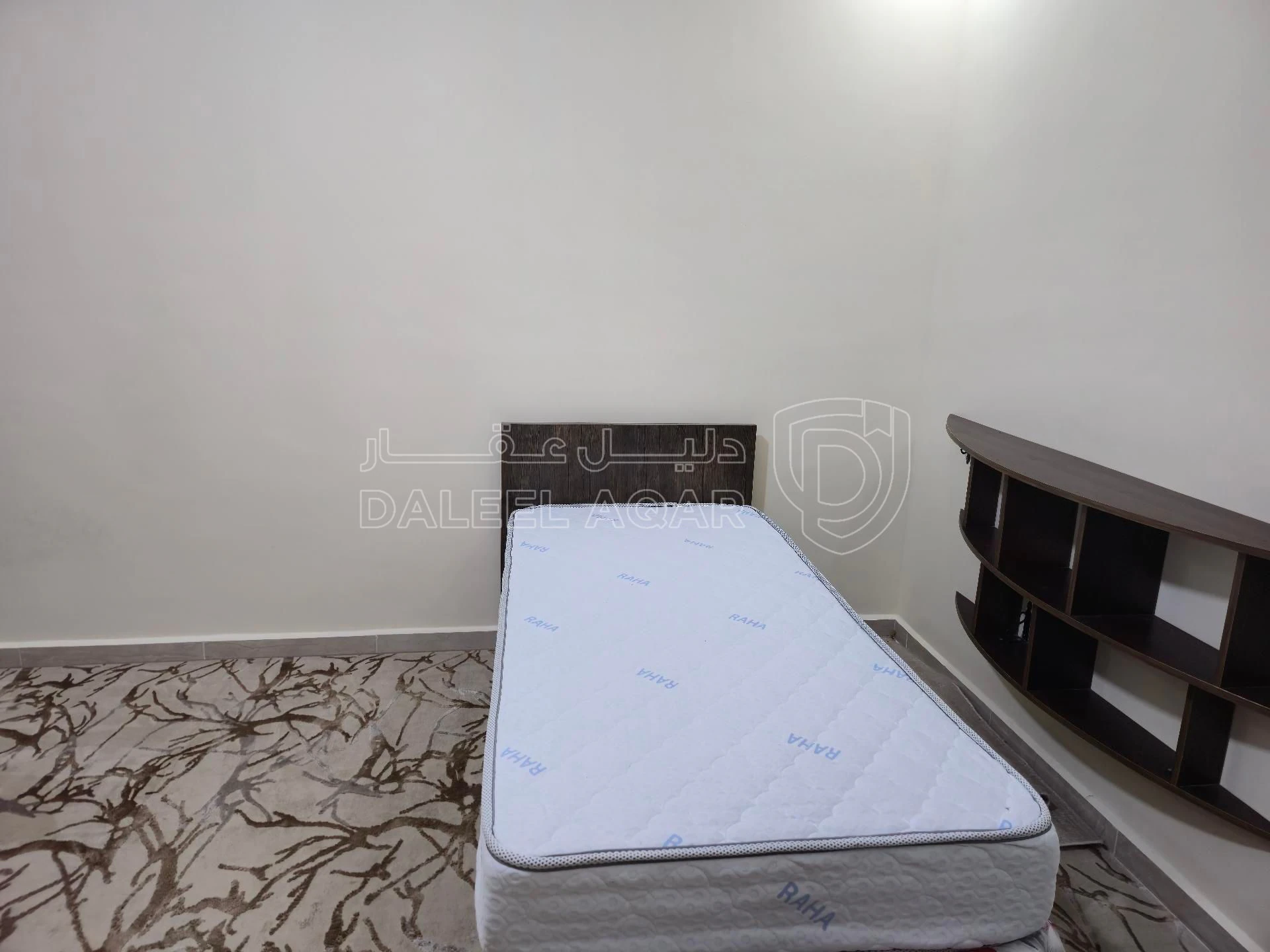 شقة في إربد، الحي الشرقي بجانب مسجد الشهداء - 105,000 دأ - صورة 1