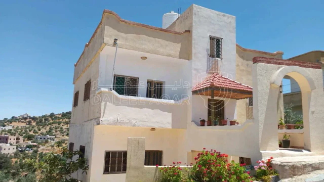 فيلا/منزل - عمان بدر الجديده  - 120000 دأ