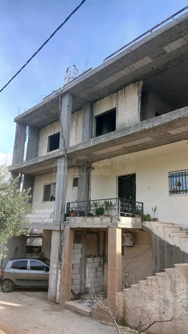 مبنى في جرش دير اليات - 170,000 دأ - صورة 1
