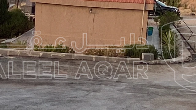 مزرعة/شاليه - العالوك - 95000 دأ