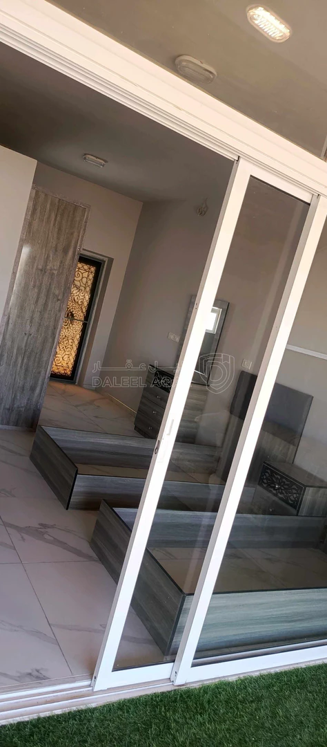 مبنى في عمان الجيزه خلف مطعم التركي - 75,000 دأ - صورة 1