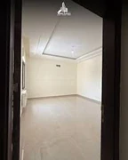 شقة في شقة للبيع او للبدل على منزل  مستقل موقع حواره طريق - 43,000 دأ - صورة NaN