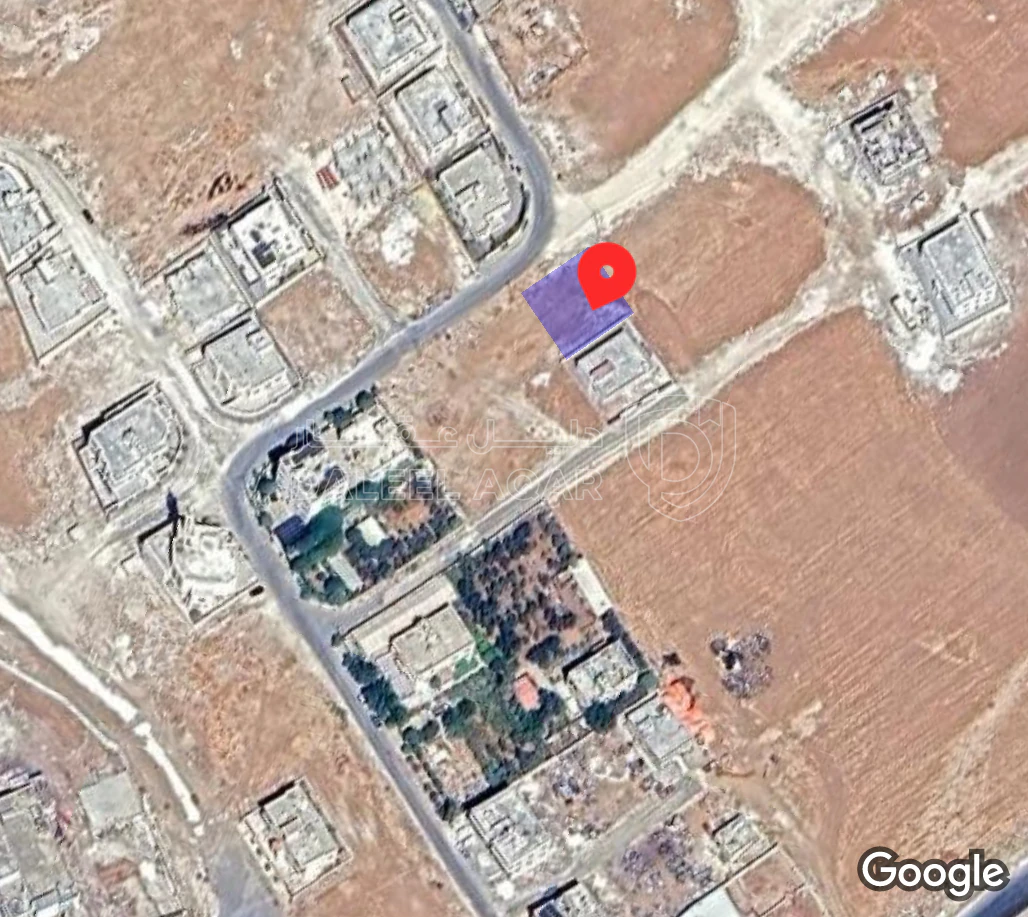 أرض في عمان قرية نافع بجانب مسجد الحاجة فدوى الحمايده - 55,000 دأ - صورة 1