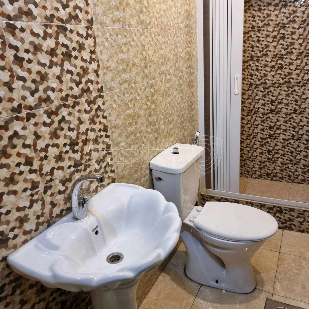 شقة في بالقرب من مسجد زيد بن ثابت  - 21,900 دأ - صورة 1