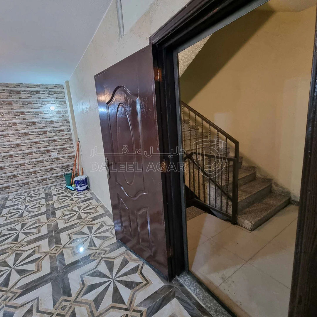 شقة في بالقرب من مسجد زيد بن ثابت  - 21,900 دأ - صورة 1