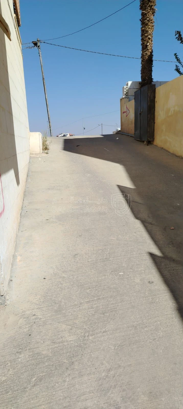شقة في شقه للبيع طابق ثاني الصريح قرب شارع البترا - 54,000 دأ - صورة 16