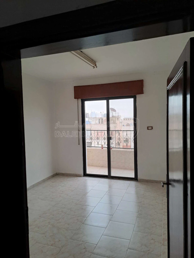 شقة في اربد.مجمع عمان الجديد - 35,000 دأ - صورة 1