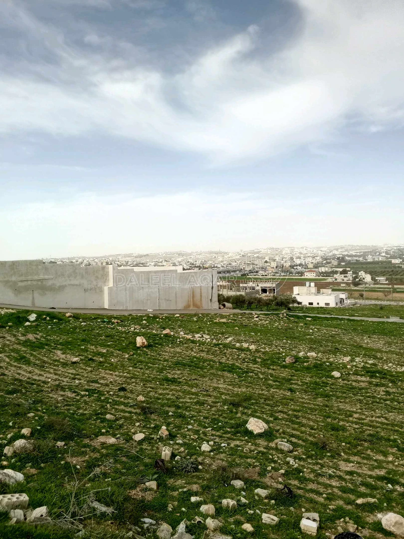 أرض في 1040م سكن ج العال والروضة حوض بدر من اراضي ناعور - 75,000 دأ - صورة 1
