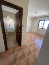 شقة في 🏡 لقطة للبيع – شقة مميزة في طبربور خلف عريفة مول - 49,000 دأ - صورة NaN