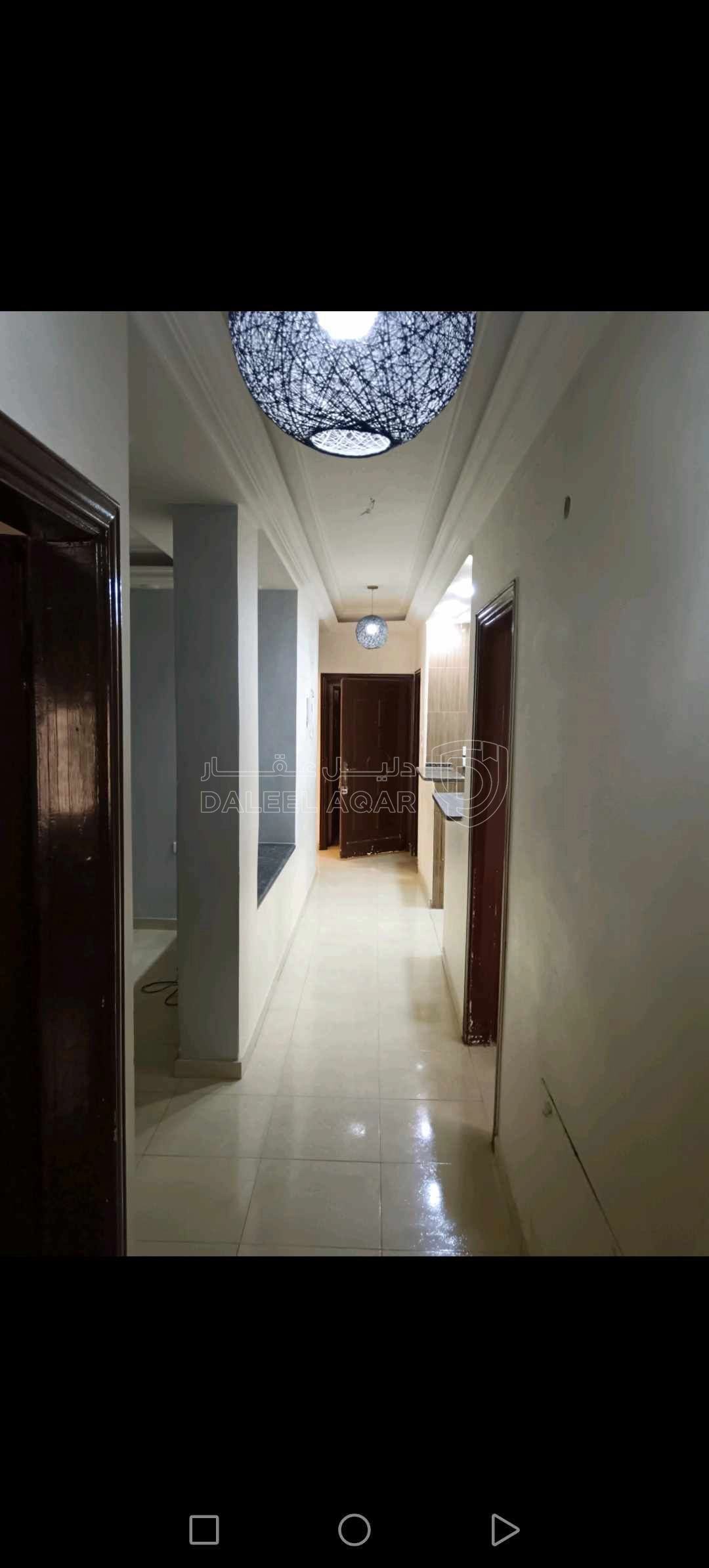 مبنى في عمارة للبيع في المنارة ثلاث طوابق بالتطوير الحضري  - 55,000 دأ - صورة 1