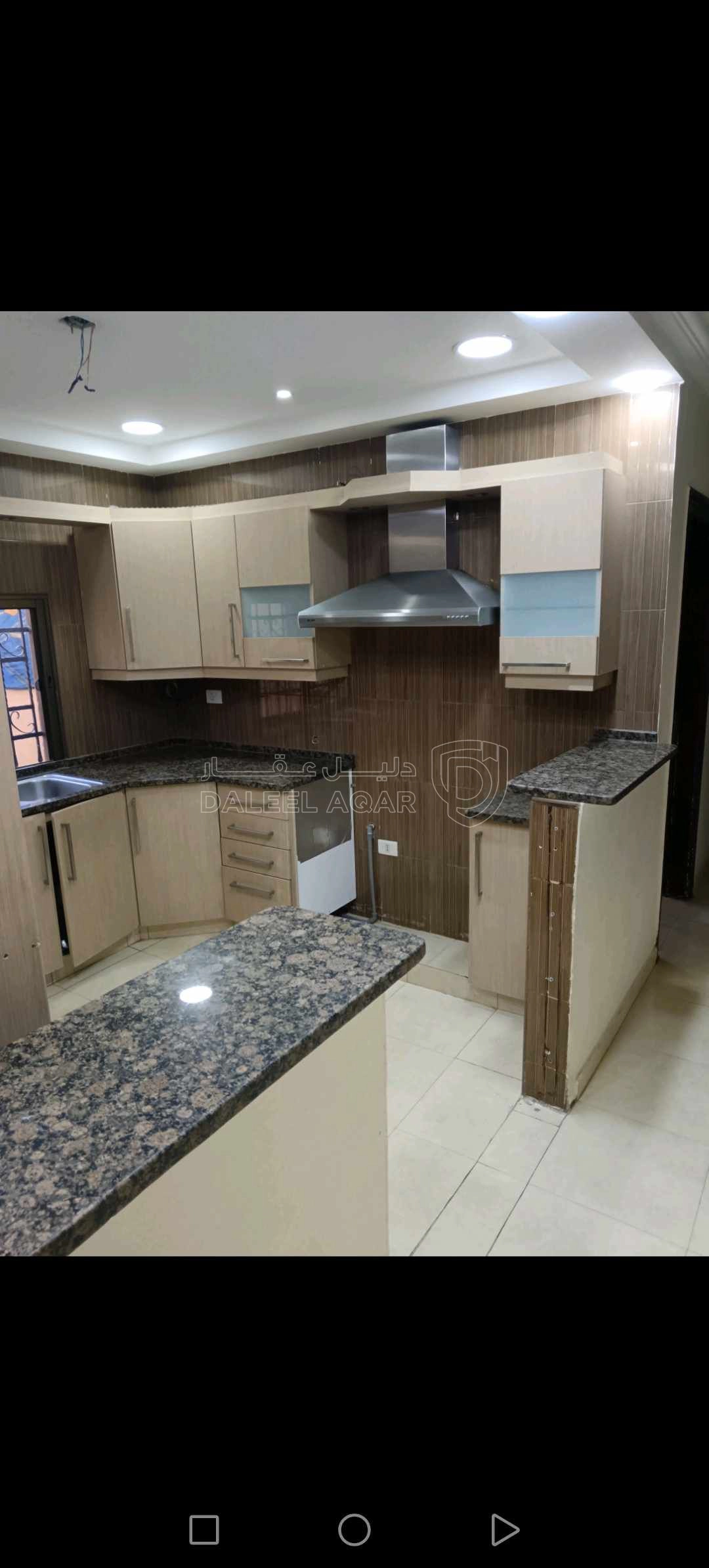 مبنى في عمارة للبيع في المنارة ثلاث طوابق بالتطوير الحضري  - 55,000 دأ - صورة 1