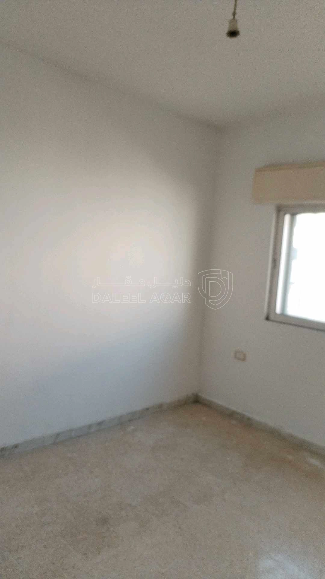 مبنى في ضاحيه الامير حسن قرب مخفر شرطة النزهه  - 190,000 دأ - صورة 1