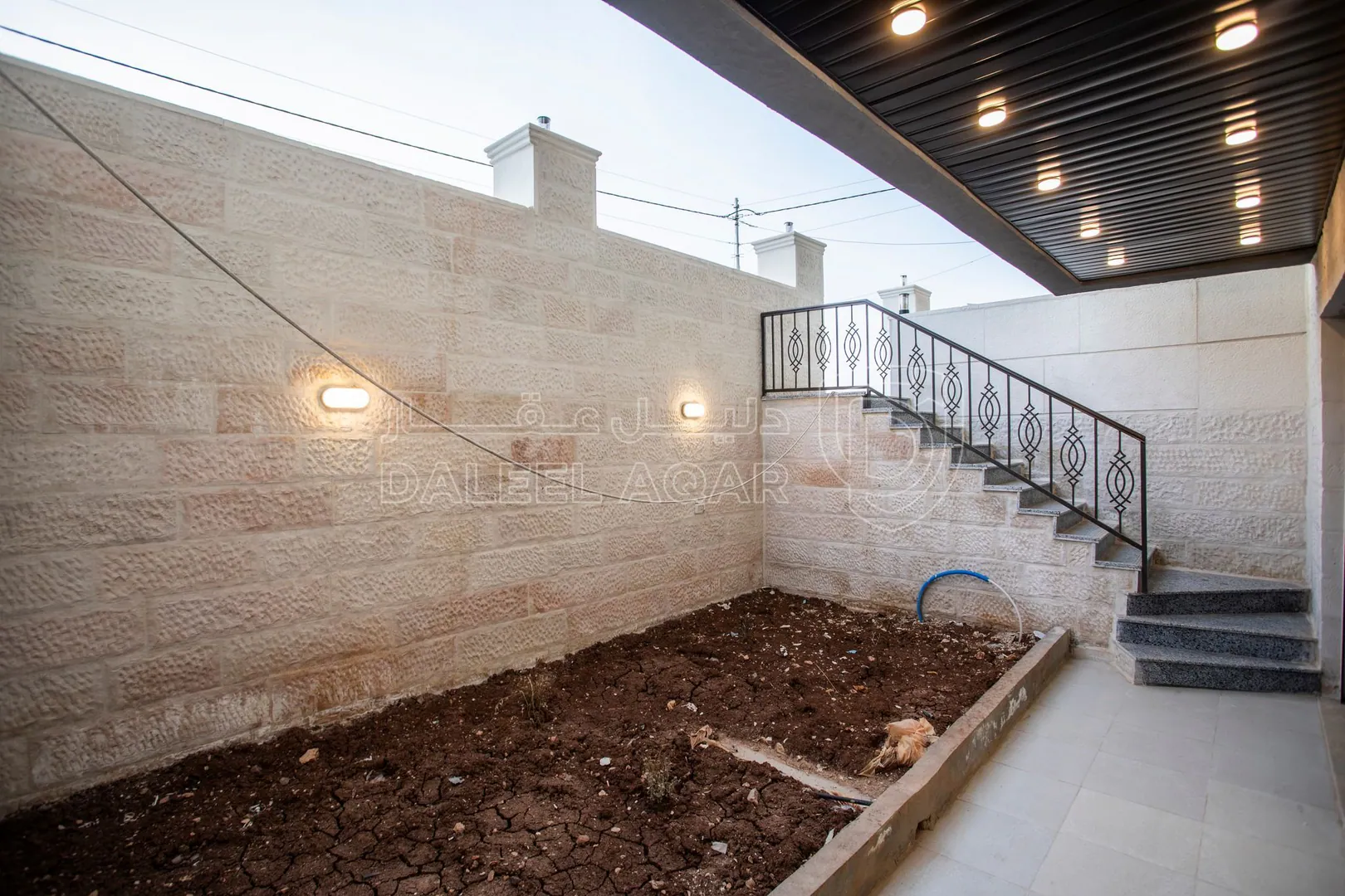 شقة في ابو علندا ضاحية الفاروق  - 57,000 دأ - صورة 1