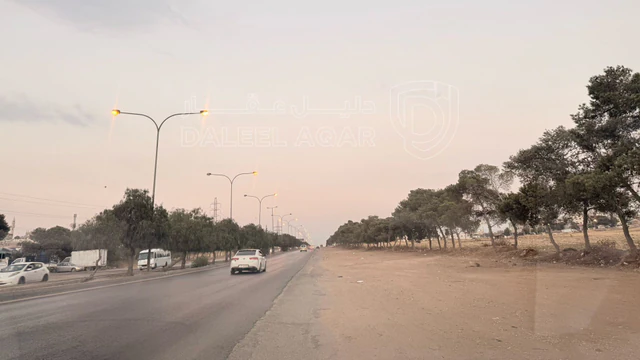 أرض في أرض تجارية للبيع على شارع مادبا الرئيسي – 978 م - 293,400 دأ - صورة NaN