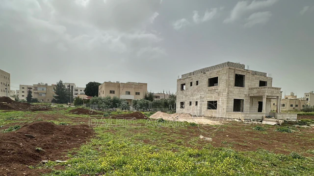 أرض في اربد شمال غرب السنبلة ، قرب مسجد الخضر  - 65,000 دأ - صورة NaN
