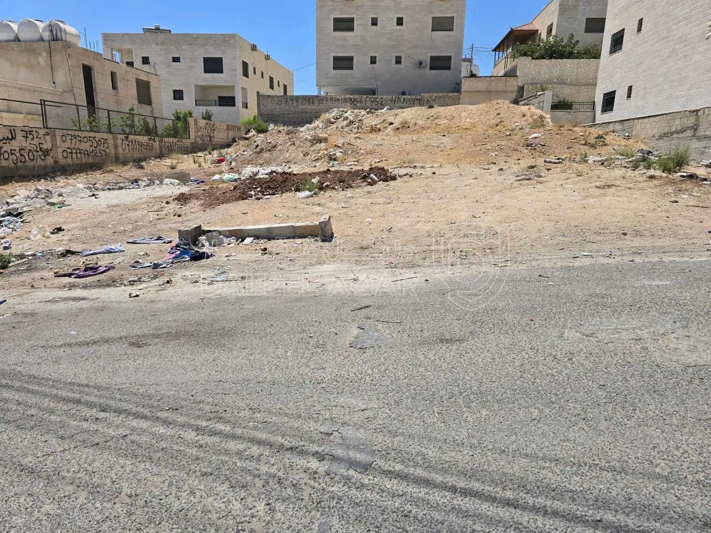 أرض في عمان- الجويدة-حوض المستندات وام زعرورة - 103,000 دأ - صورة 1