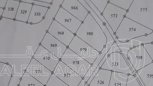 أرض - عمان  طريق المطار خلف المدارس العالميه  الخويطي - 260000 دأ