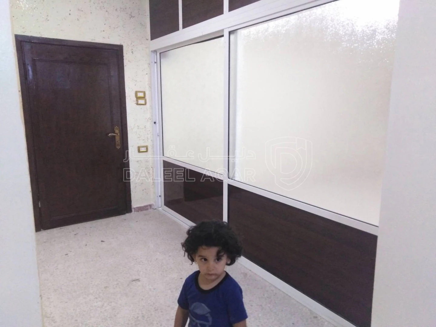 شقة في تم تنزيل السعر وقابل للتفاوض كمان للبيع شقة مميزة - 15,500 دأ - صورة 1