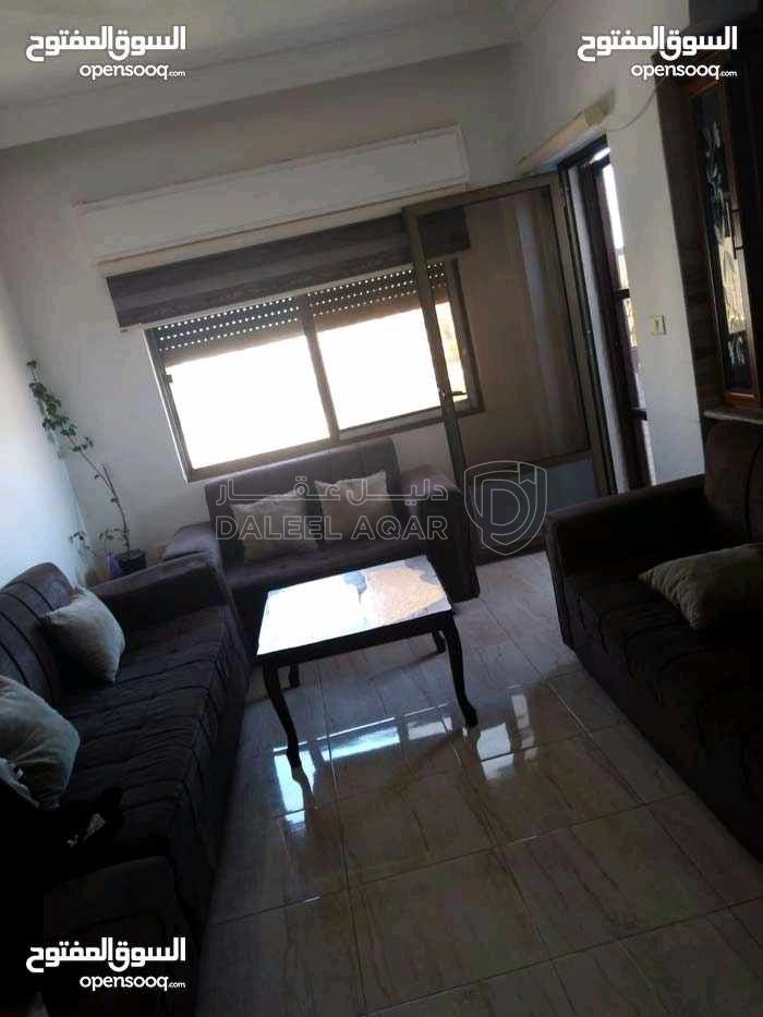 شقة في شقة للبيع في ضاحية الامير علي طريق المطار طابق ثالث بناء جديد مسكونه سنة مساحة ١٤٠ مكونة من ثلاث غرف نوم وحده ماستر وصالون وصالة وبلوكونة وثلاث حمامات - 55,000 دأ - صورة 1