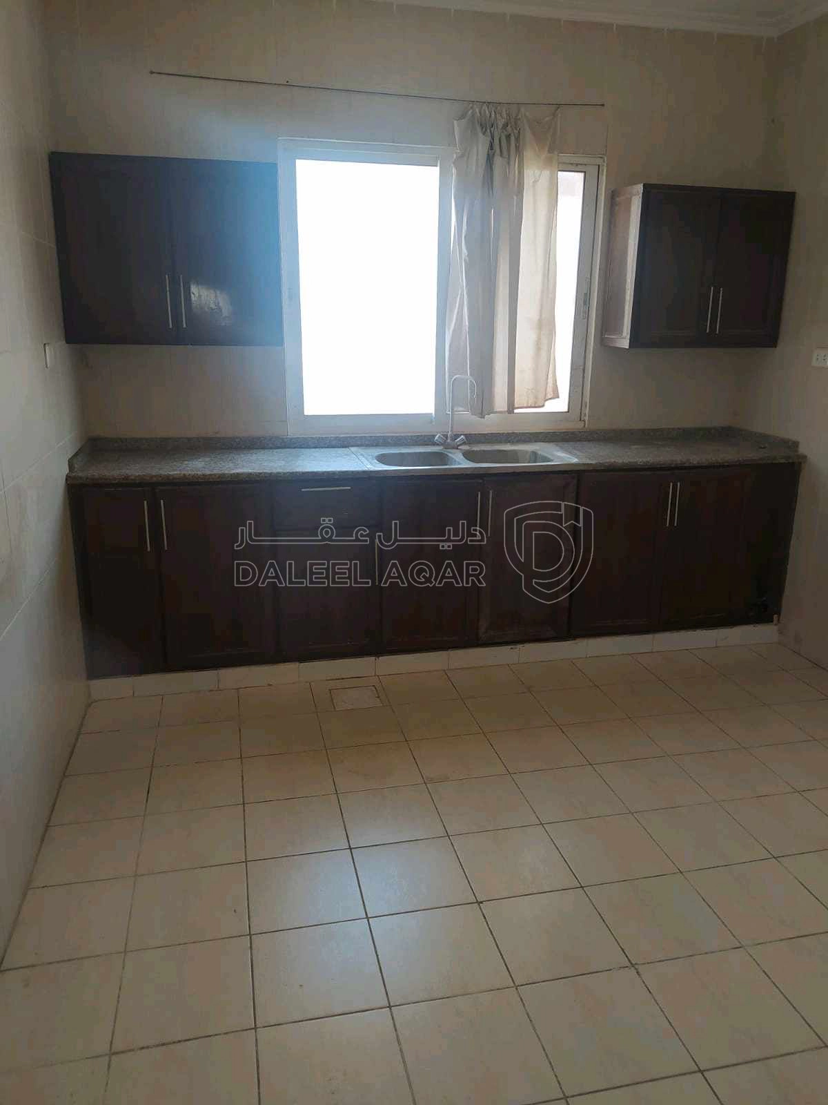 شقة في شقة للبيع بالقرب من مستشفى النديم مادبا - 18,000 دأ - صورة 1