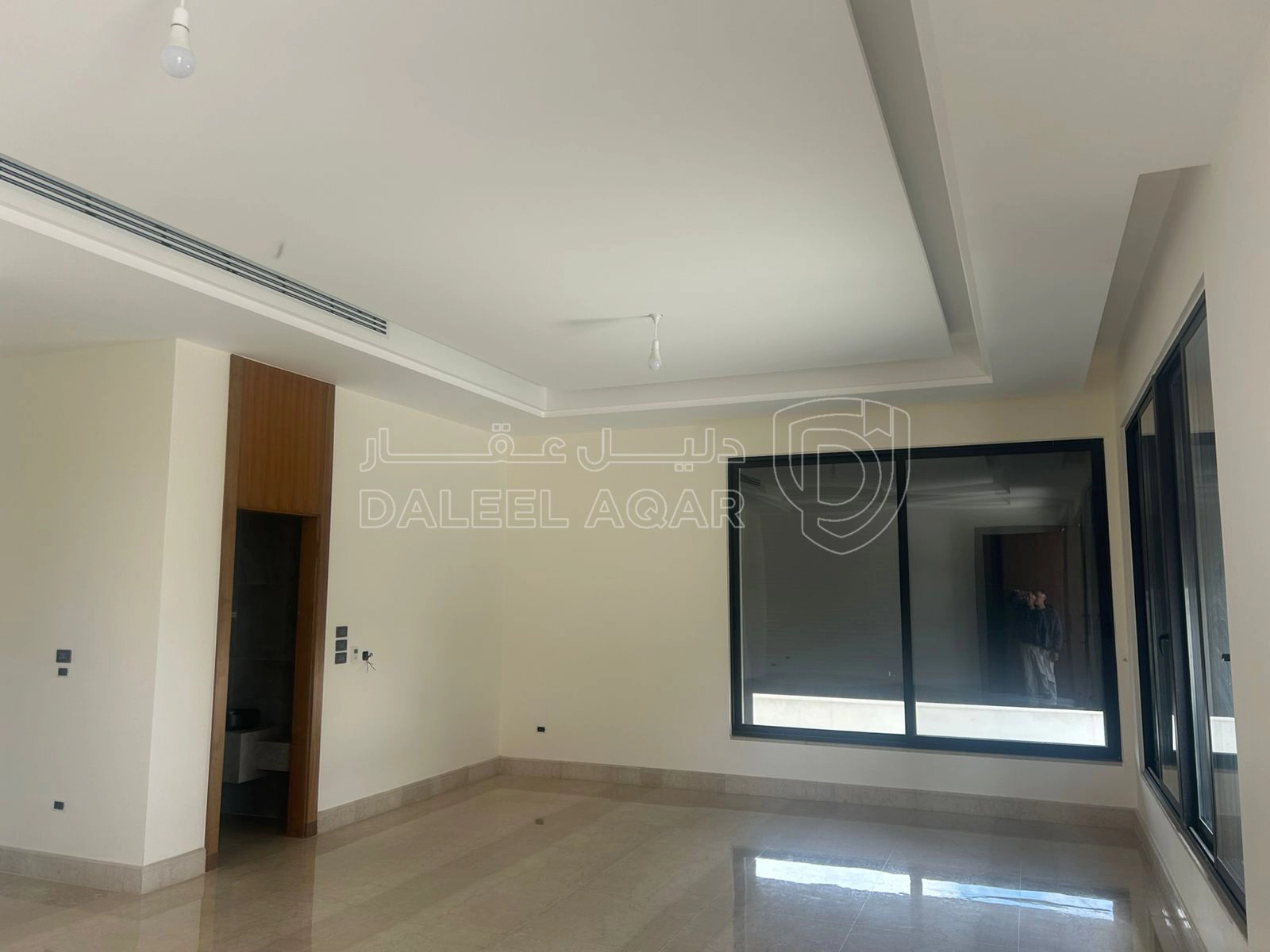 فيلا/منزل في فيلا فاخرة بتشطيب فندقي في دابوق - 790,000 دأ - صورة 1