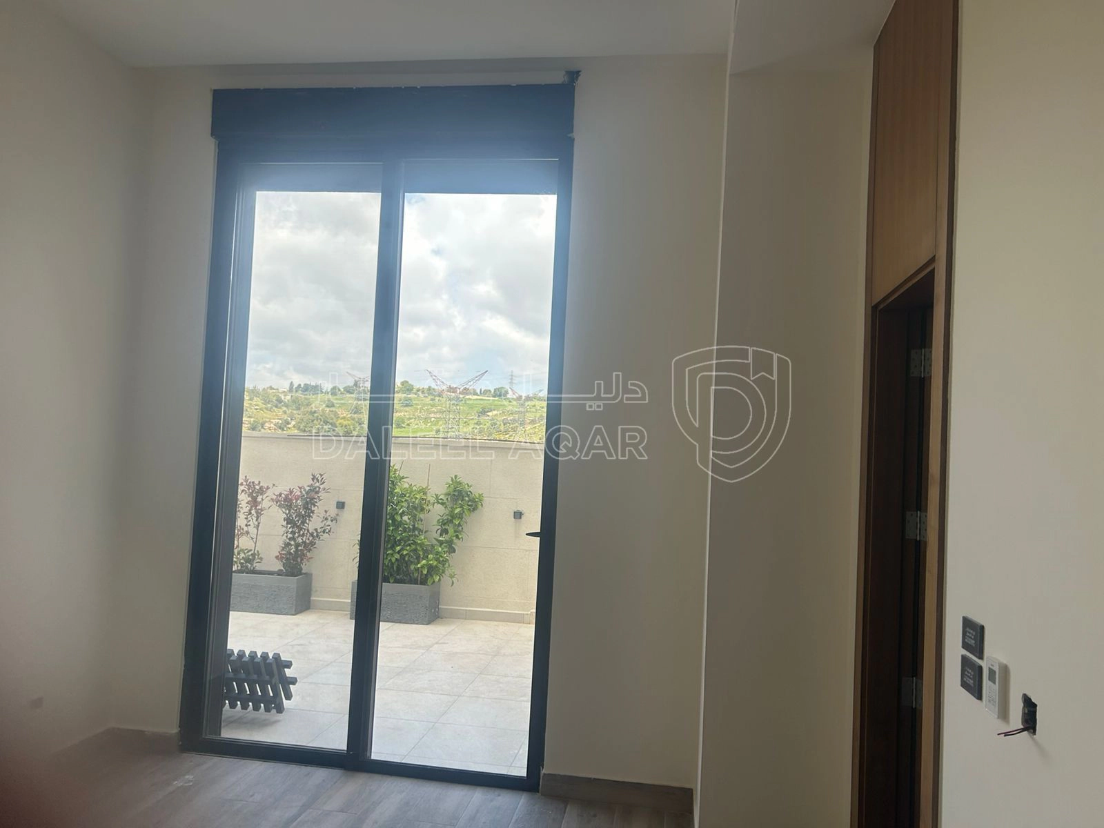 فيلا/منزل في فيلا فاخرة بتشطيب فندقي في دابوق - 790,000 دأ - صورة 1