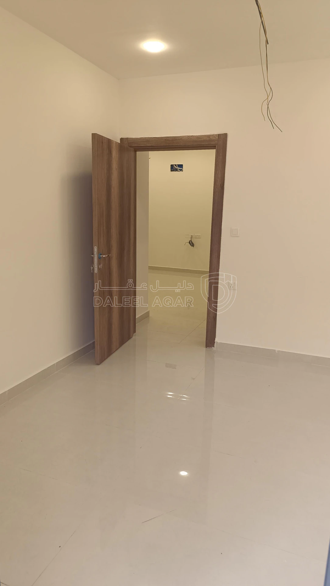 شقة في العقبه العاشره رديف شارع الكويت - 43,000 دأ - صورة 4