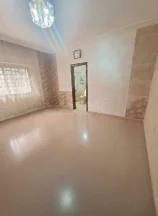 شقة في شقة ارضية للبيع مقابل الحرية مول - 90,000 دأ - صورة NaN
