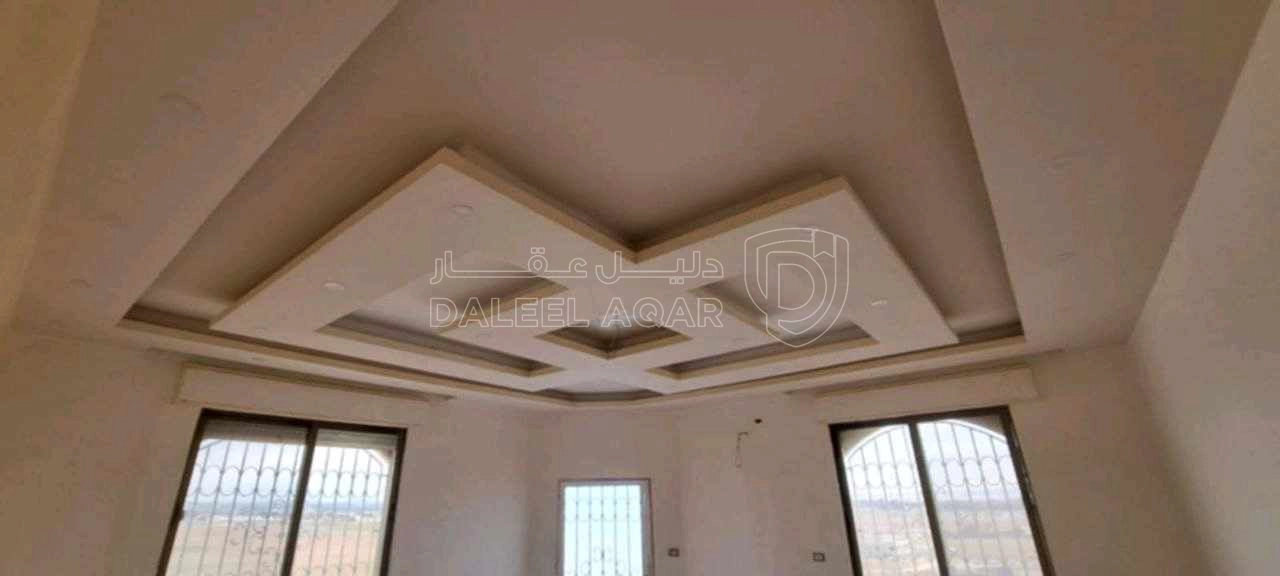 فيلا/منزل في عمان القسطل خلف مستشفى الخلايا الجذعيه Babay cort - 320,000 دأ - صورة 1