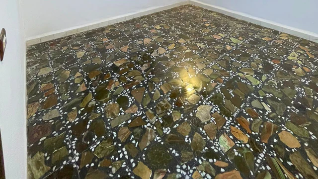 شقة في قرب اربد مول دوار الجوهره  - 37,000 دأ - صورة NaN