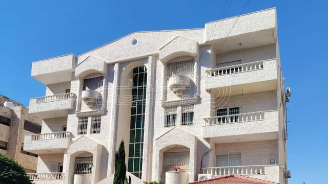 شقة - عمان تلاع العلي شارع حكيم بن حزام  - 70000 دأ