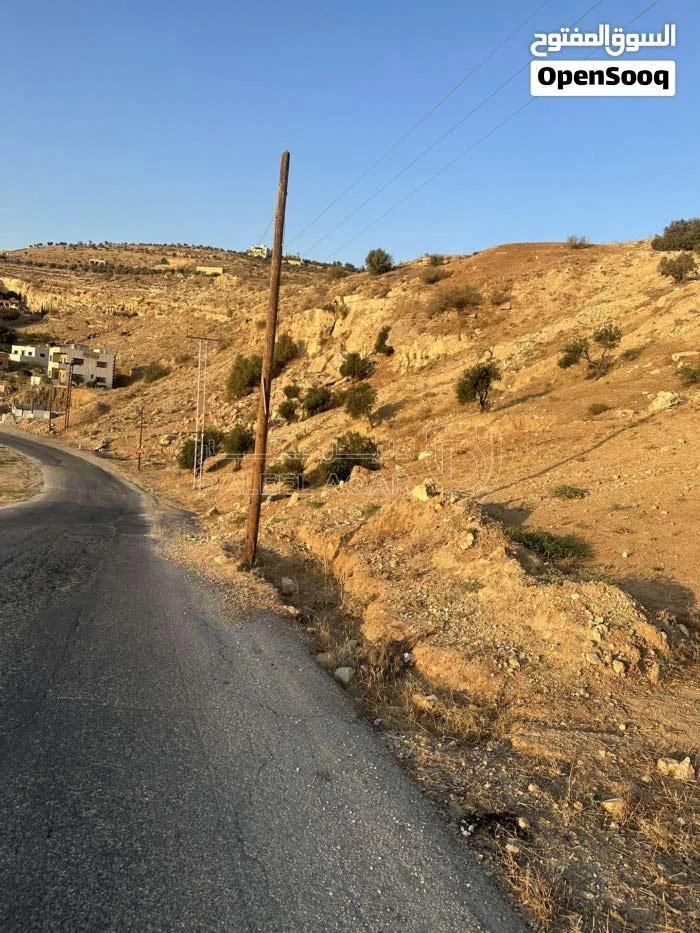أرض في منطقة تركي – التابعة لمناطق زبود وسيل حسبان. - 35,000 دأ - صورة 1