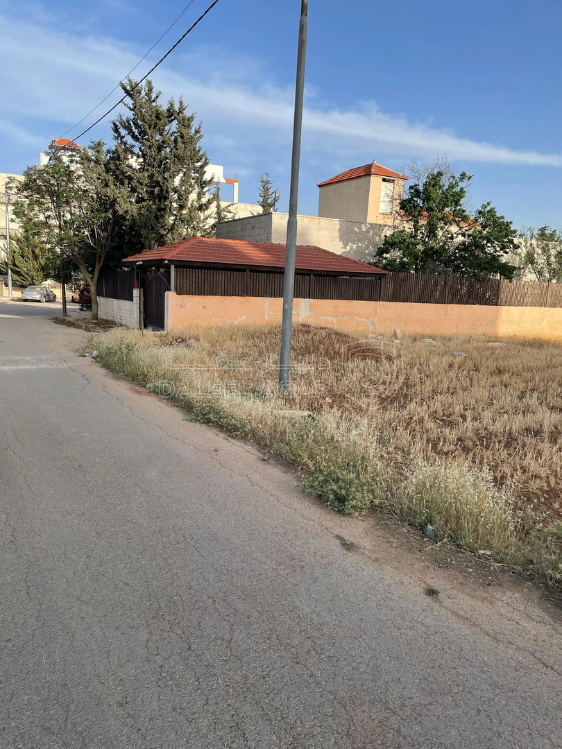 أرض في عمان -طريق المطار -الطنيب بجانب جامعة الشرق الأوسط - 95,000 دأ - صورة 1