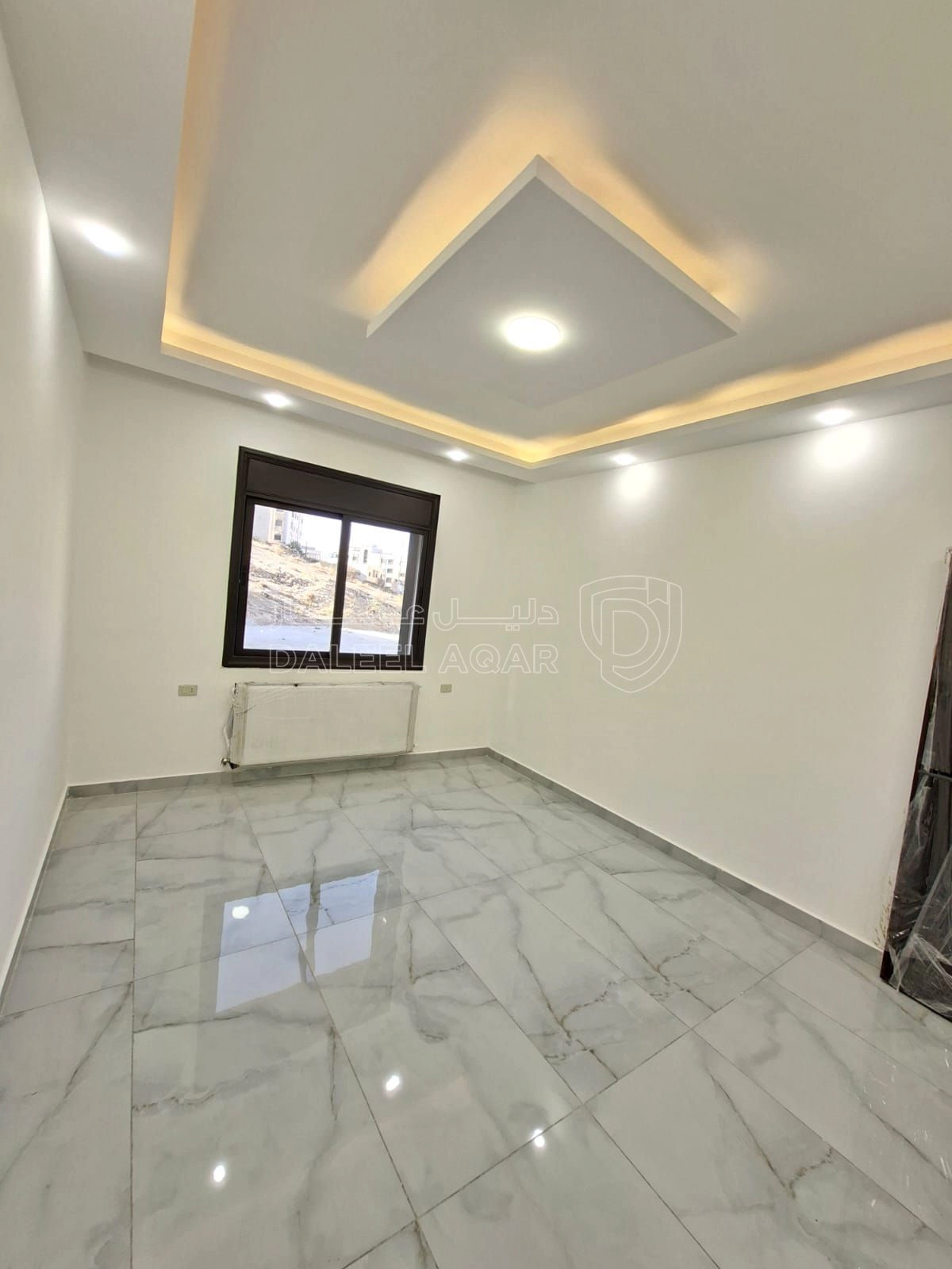 شقة في ضاحية الرشيد - بالقرب من دوار اقرأ - 102,000 دأ - صورة 1