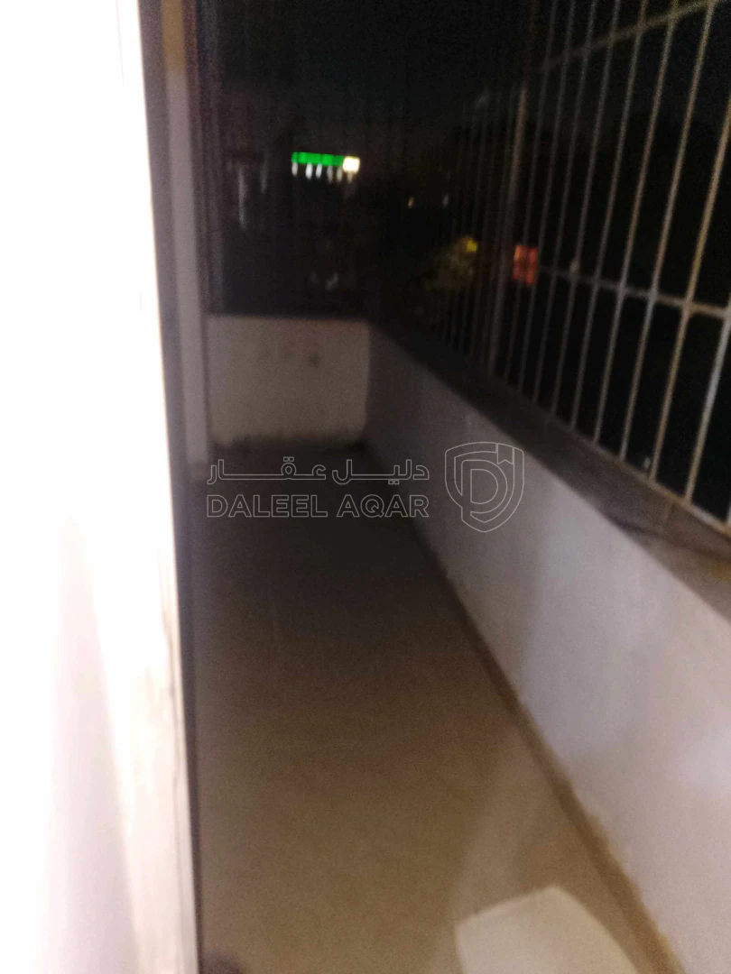 شقة في شقة للبيع خلف مسجد علياء التل - 35,000 دأ - صورة 1