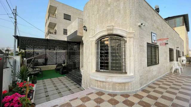 فيلا/منزل - منزل مستقل للبيع في البنيات الجنوبي اسكان الامانة  - 235000 دأ