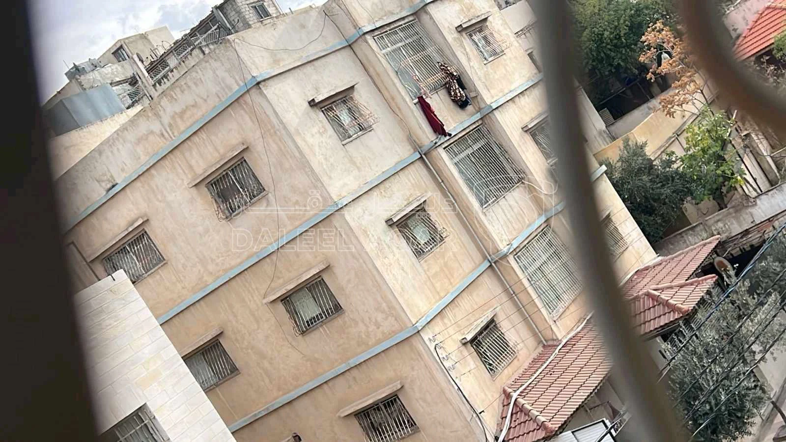 شقة في عمان المنارة شارع العلاء - 30,000 دأ - صورة 1