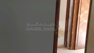 شقة - الزهور. الحارة المغلقة خلف سوبر ماركت الاخوة - 42000 دأ