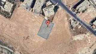أرض في  أرض سكنية للبيع في طبربور – حي أم العقارب، عمان - 200,000 دأ - صورة 1