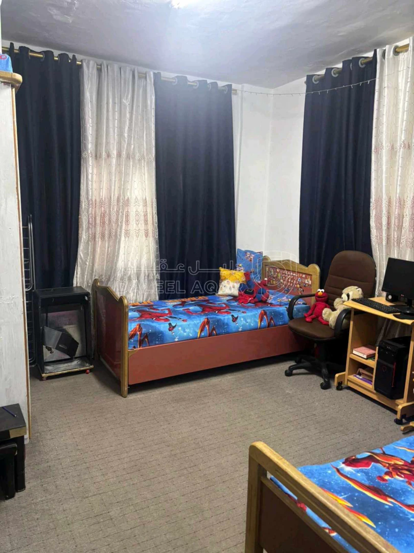 شقة في جبل النصر -حي عالية -شارع السلام - 22,000 دأ - صورة 1