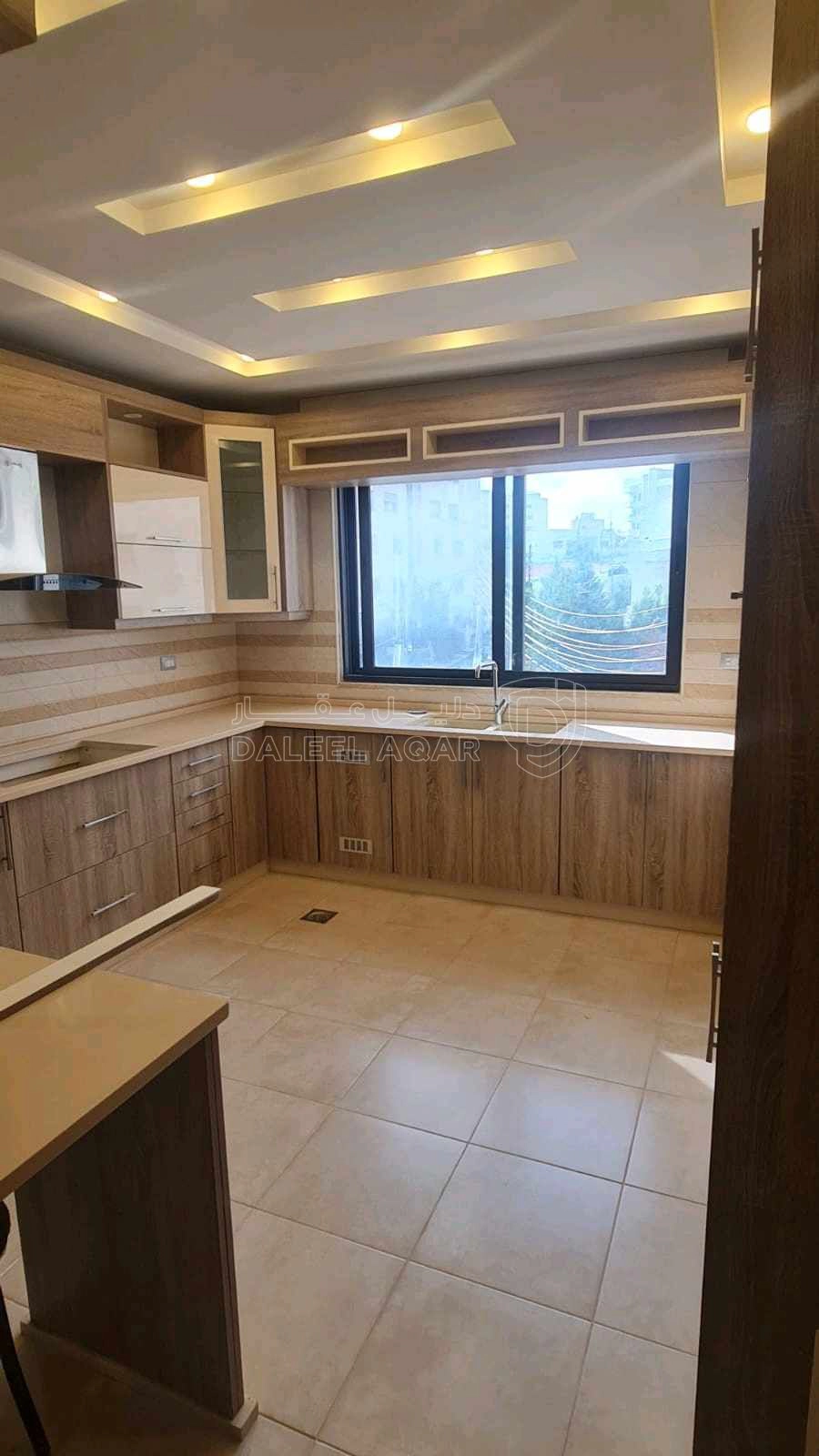 شقة في الضهير - 120,000 دأ - صورة 1