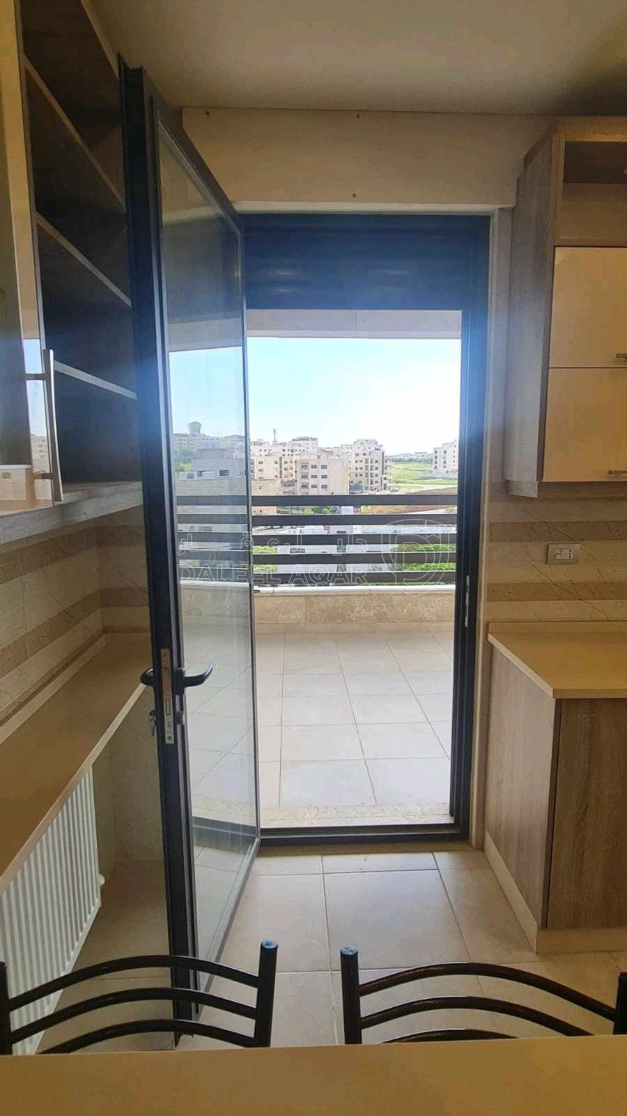 شقة في الضهير - 120,000 دأ - صورة 1