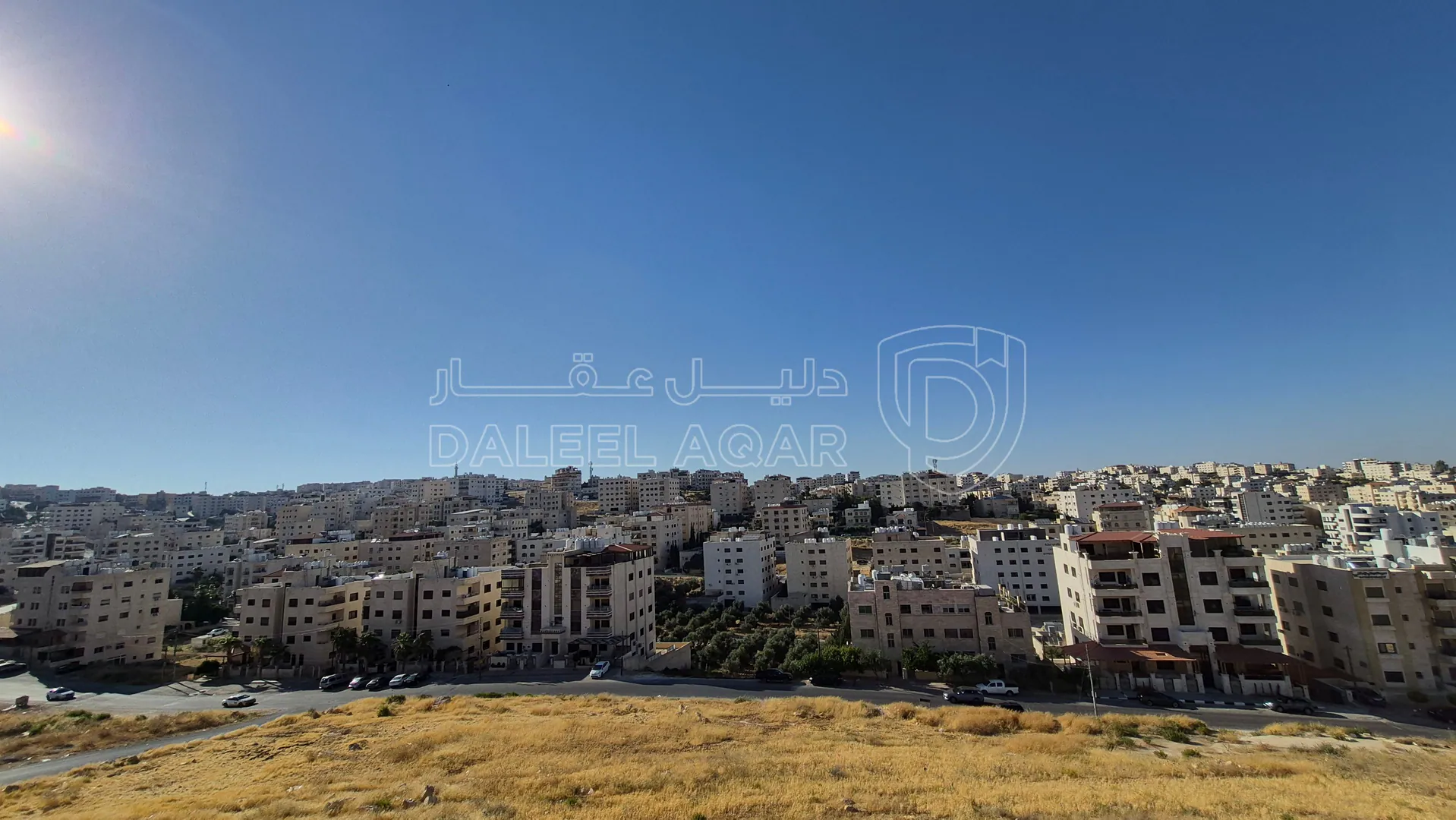 شقة في قرب مدارس الاتفاق - 120,000 دأ - صورة 1