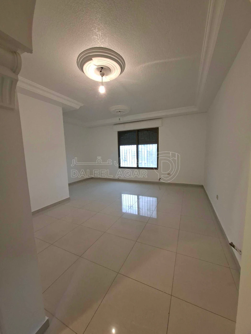 شقة في ابو السوس  - 70,000 دأ - صورة 1