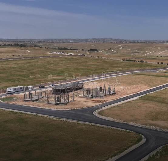 أرض في شارع المطار - 77,000 دأ - صورة 1