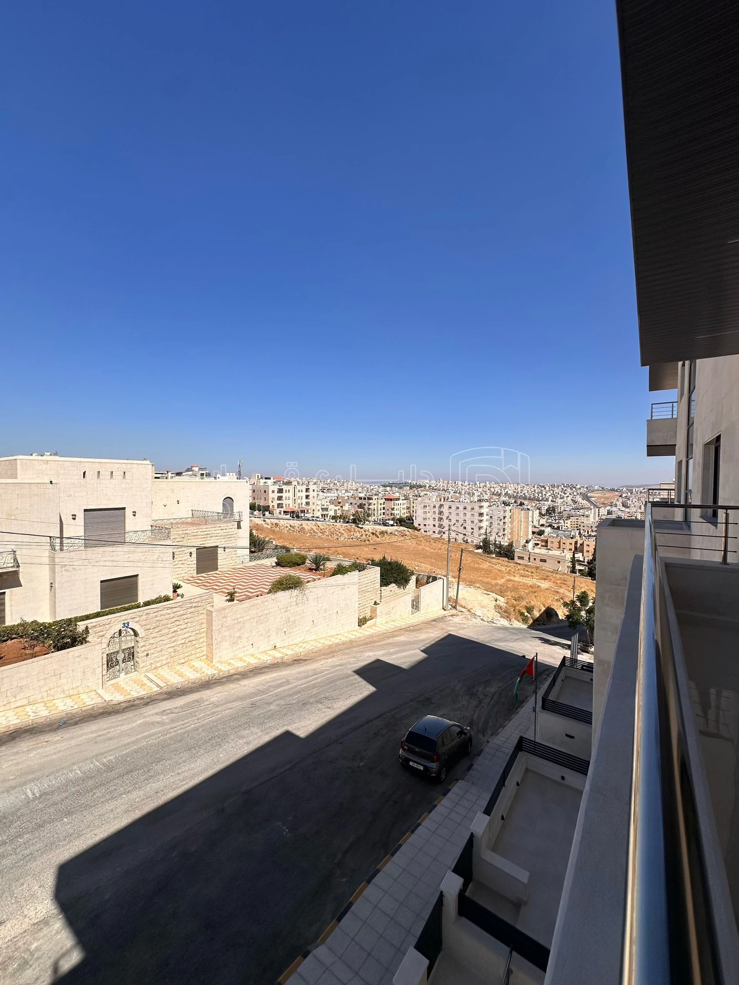 شقة في شقة مميزة باطلالة بانورامية بضاحية الرشيد للبيع - 125,000 دأ - صورة 12